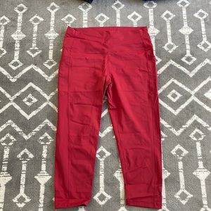 Zyia Red Brilliant Hi Rise 20’ Capri Leggings